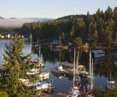 Hospitality at Pender Harbour, credit Destination BC/Albert Normandin