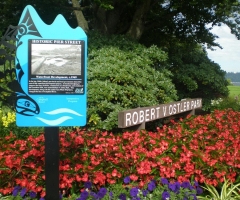 Heritage signs around downtown CR