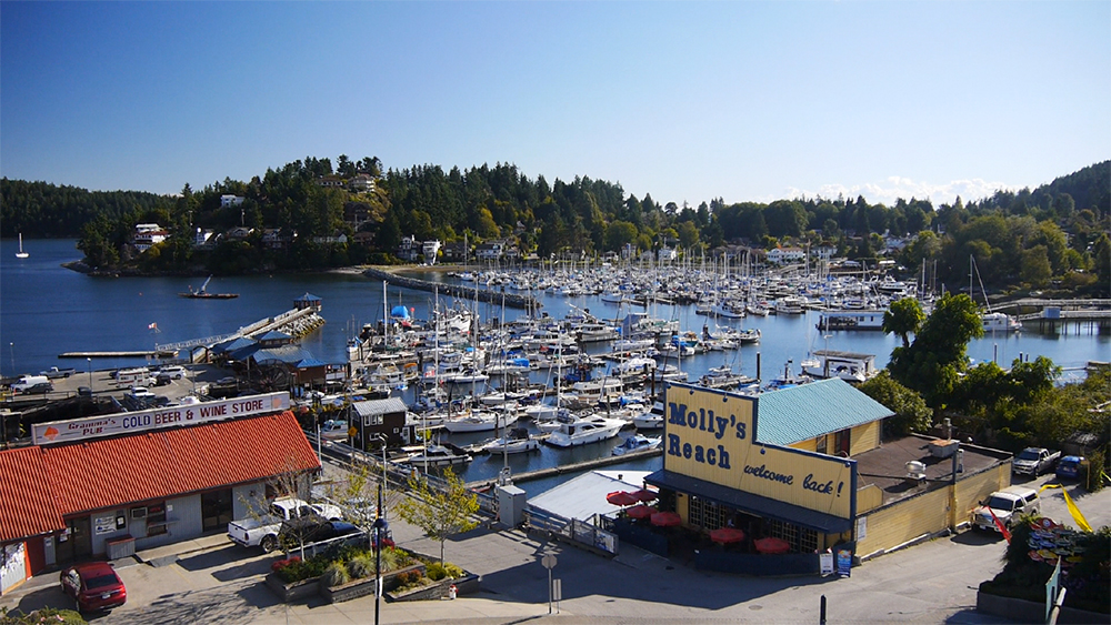 Molly's Reach in Gibsons Landing