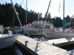 Page's Resort and Marina - boats berthed at the dock