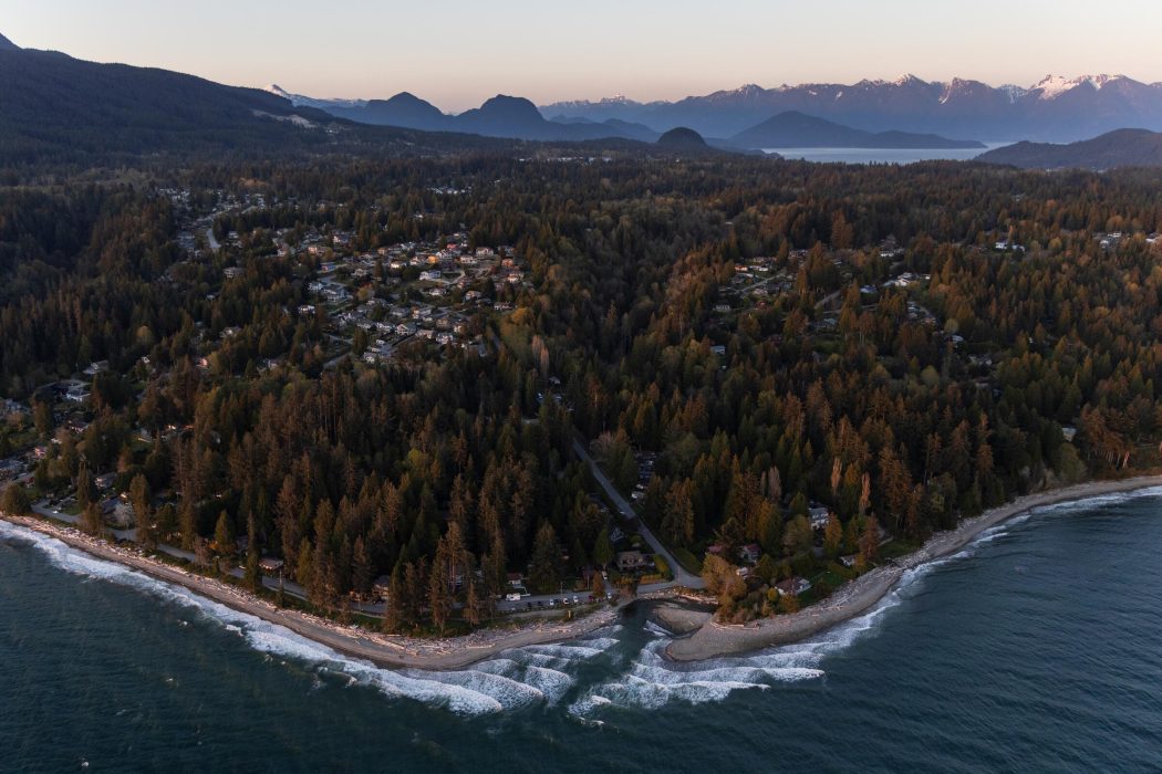 Medium 2400px Bonniebrook Beach Gibsons Sunshine Coast - Itinerary: From US Waters to East and West Vancouver Island